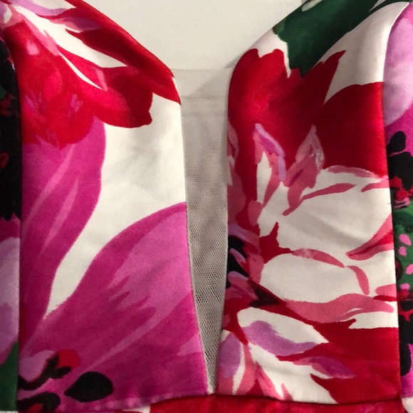 Prom dress - Picture 3 of 3